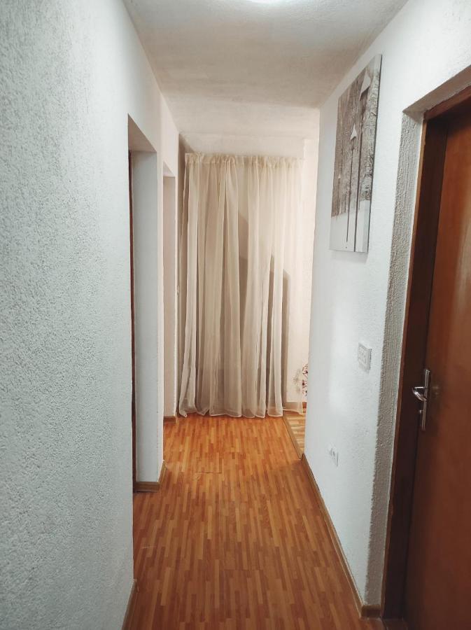 Apartman "Like At Home" יאיצי מראה חיצוני תמונה